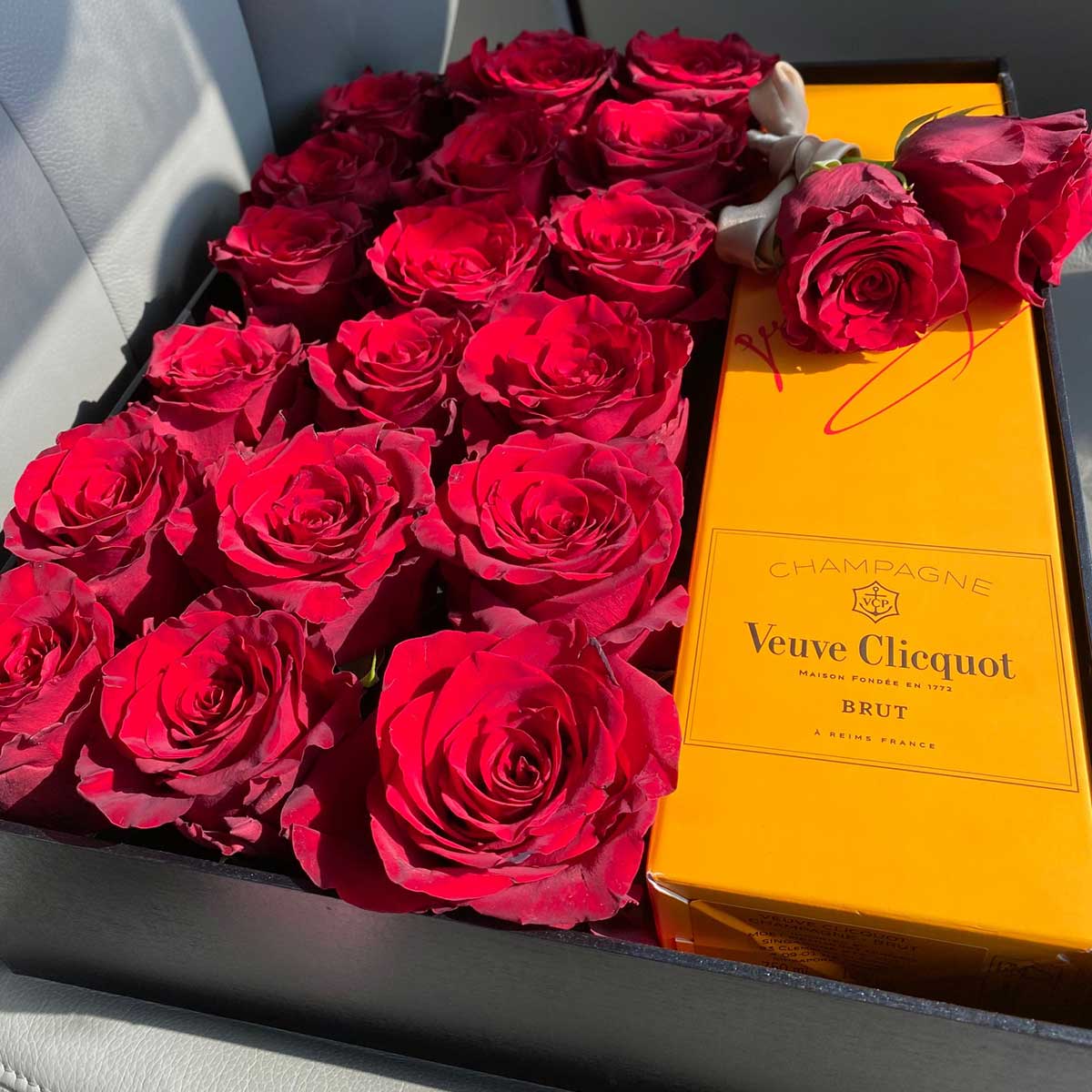 Wedding gift hampers at Wines Online Singapore