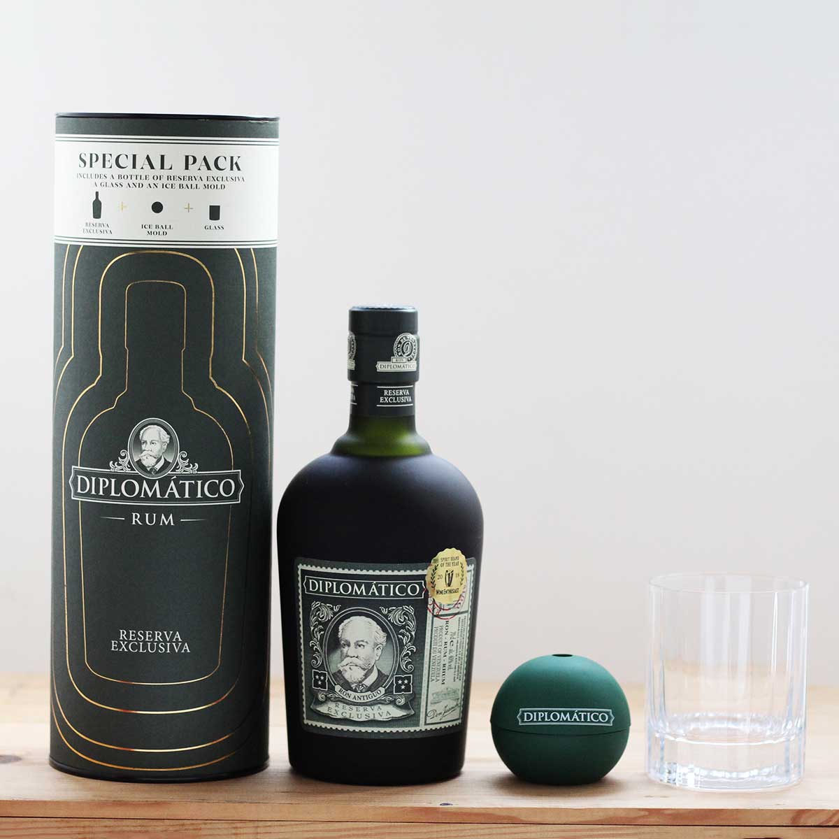 Diplomatico Reserva Exclusiva Rum Gift Pack