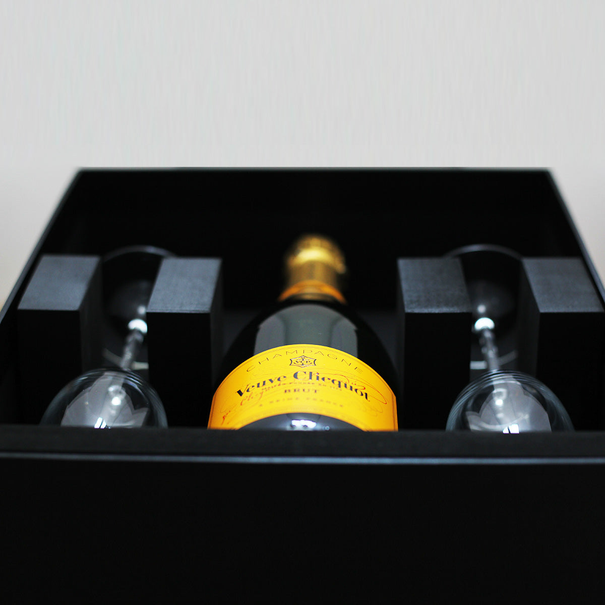 Veuve Clicquot Champagne Gift Set